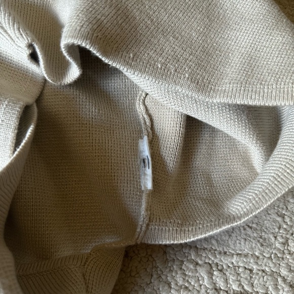 Abercrombie & Fitch Women’s Tan Crossover Rib Wrap Crop Top Size Small NWOT - Picture 9 of 9